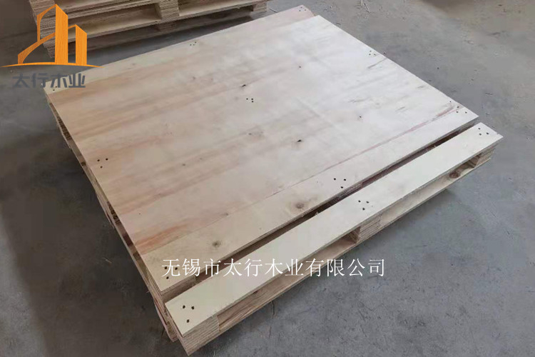 一個(gè)木托盤(pán)的重量大概是多少？