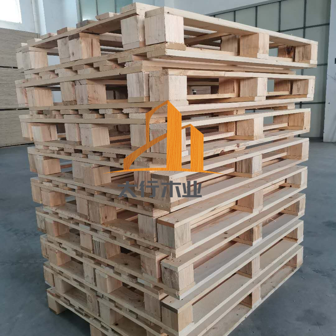 實(shí)木托盤(pán)長(zhǎng)久耐用的秘密：木托盤(pán)生產(chǎn)廠家——無(wú)錫太行木業(yè)揭秘保養(yǎng)維護(hù)技巧